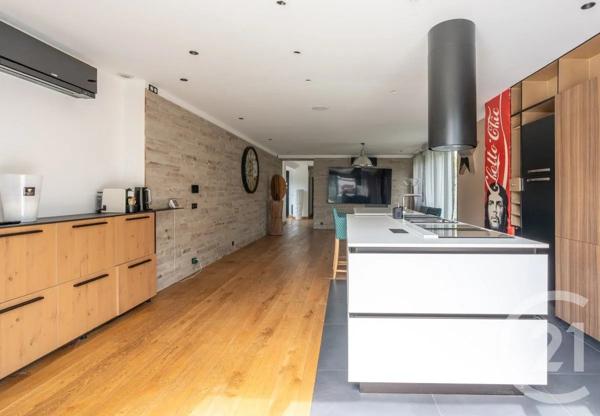 Maison à vendre  6 pièces - 217 m 2   BRY SUR MARNE  - 94