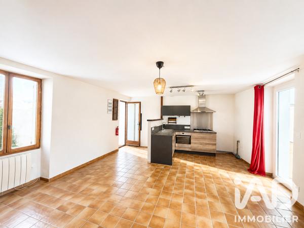 Maison à vendre 2 pièces 84,6 m² Sainte-Tulle
