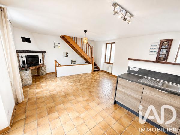 Maison à vendre 2 pièces 84,6 m² Sainte-Tulle