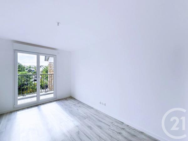 Appartement F3 à vendre  3 pièces - 61,65 m 2   THIAIS  - 94