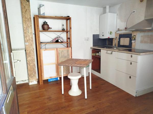 charmante maison de 48 m² au coeur de Vitré le tout sur un terrain de 395 m²