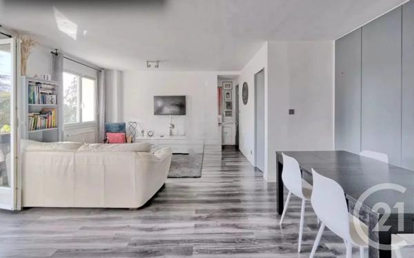 Appartement F4 à vendre  4 pièces - 68 m 2   CRETEIL  - 94