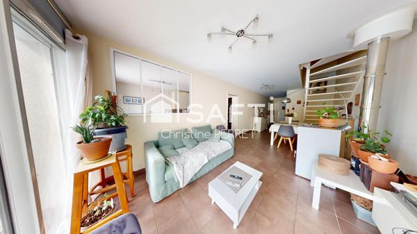 Maison Contemporaine 4 chambres  piscine et garage