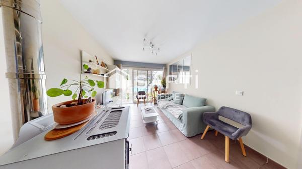 Maison Contemporaine 4 chambres  piscine et garage