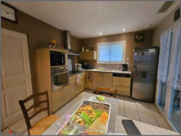 Maison à PREIGNAN, 32810 - 4 pièces 125m²