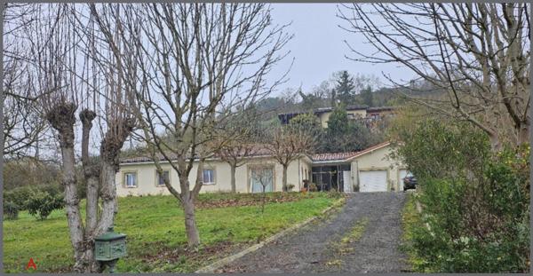 Maison à PREIGNAN, 32810 - 4 pièces 125m²