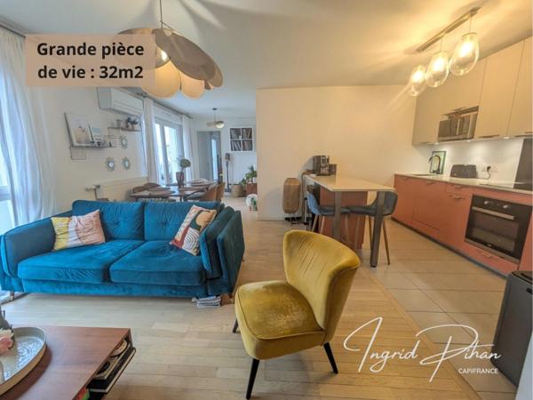 Appartement T3 : 71m2 + Terrasse de 58m2 et 2 PARKINGS - Coeur de Ville - BEZONS (95)