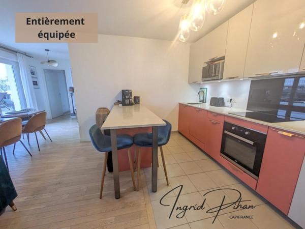 Appartement T3 : 71m2 + Terrasse de 58m2 et 2 PARKINGS - Coeur de Ville - BEZONS (95)