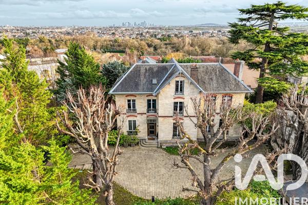 Maison à vendre 9 pièces 235 m² Maisons-Laffitte