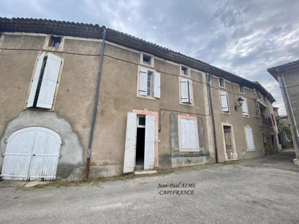 Grande Maison de Village d’environ 260 m2 habitables à Saint-Marcel-d'Ardèche