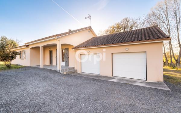 Maison à vendre    4 pièces •  Peyrilhac