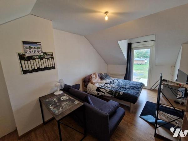 EXCLUSIVITE Très belle maison de campagne avec piscine et dépendances.