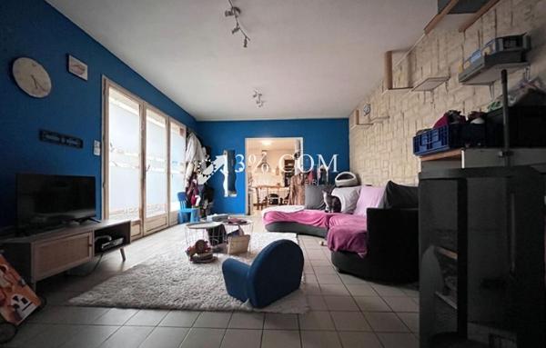 A Vendre  Ouzilly (86380)