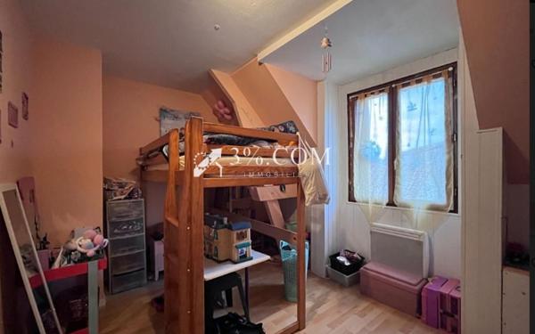 A Vendre  Ouzilly (86380)