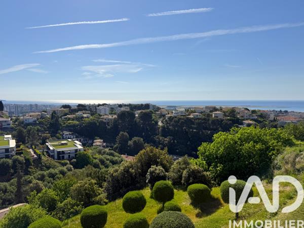 Appartement à vendre 3 pièces 69 m² Saint-Laurent-du-Var