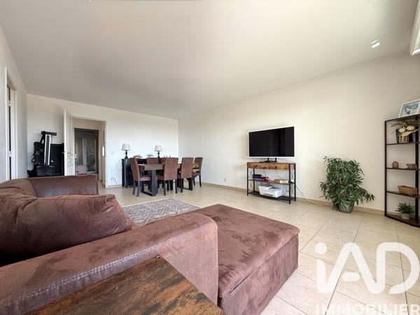 Appartement à vendre 3 pièces 69 m² Saint-Laurent-du-Var