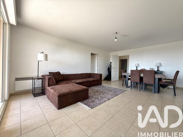 Appartement à vendre 3 pièces 69 m² Saint-Laurent-du-Var
