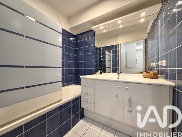 Appartement à vendre 3 pièces 69 m² Saint-Laurent-du-Var
