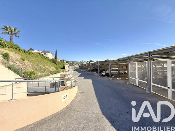 Appartement à vendre 3 pièces 69 m² Saint-Laurent-du-Var
