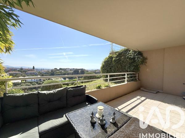 Appartement à vendre 3 pièces 69 m² Saint-Laurent-du-Var