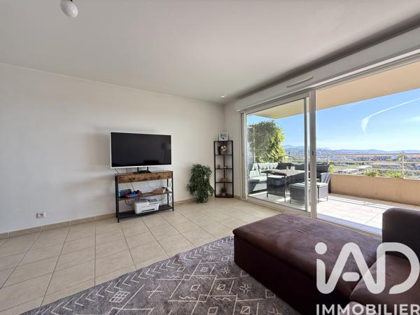 Appartement à vendre 3 pièces 69 m² Saint-Laurent-du-Var