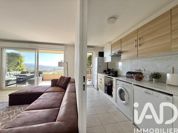 Appartement à vendre 3 pièces 69 m² Saint-Laurent-du-Var