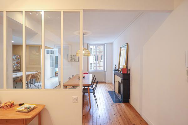 Louer Appartement 6 pièces - 146 m²