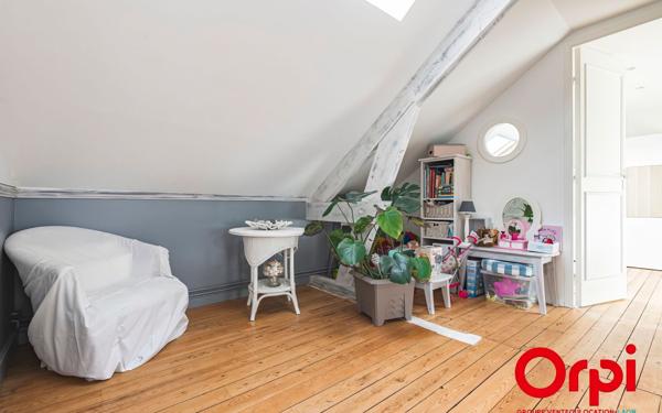 Maison à vendre    5 pièces •  Laon