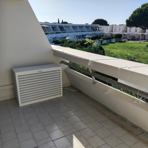 Produit rare avec vue incroyable sur une grande pelouse et canal Le Grau-du-Roi (30240)