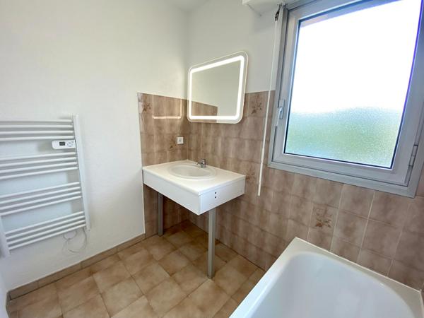 Appartement  3 pièce(s) 62 m2