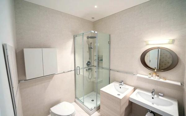 Maison à vendre    6 pièces •  Nîmes