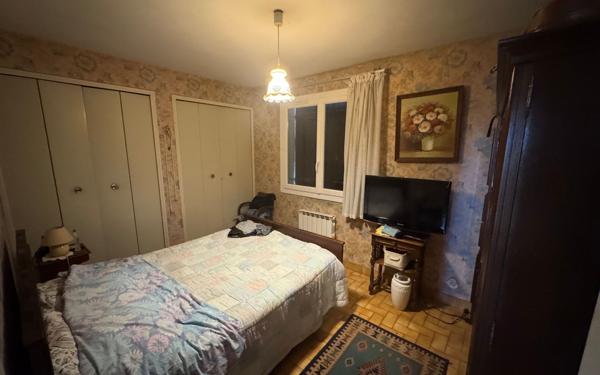 Maison à vendre    6 pièces •  Nîmes