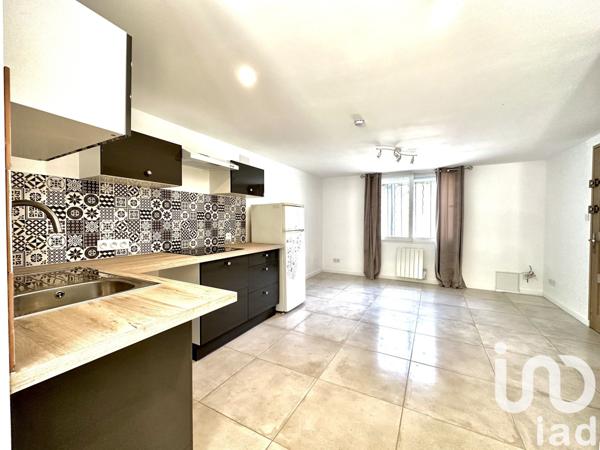 Maison de ville 6 pièces de 80 m² à Orange (84100)