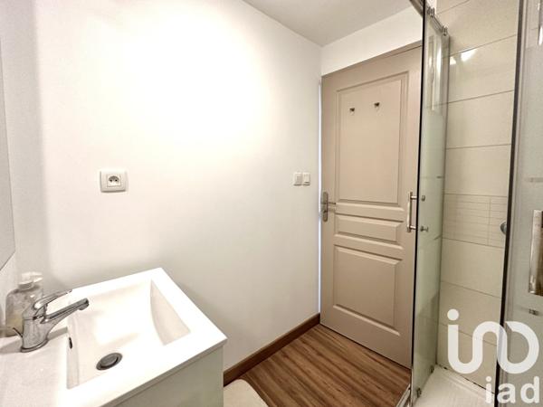 Maison de ville 6 pièces de 80 m² à Orange (84100)