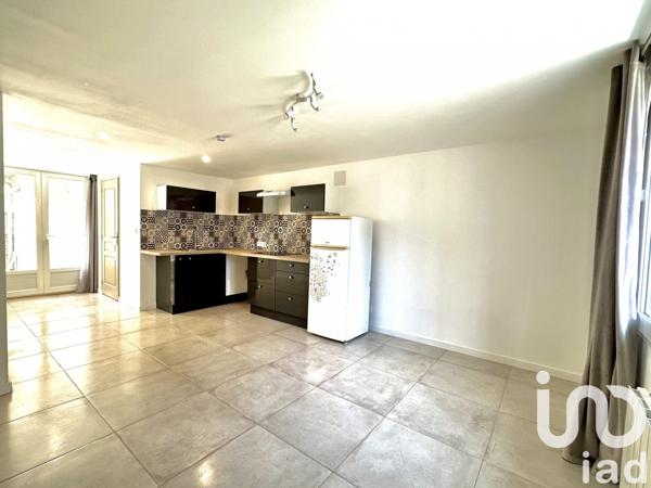 Maison de ville 6 pièces de 80 m² à Orange (84100)