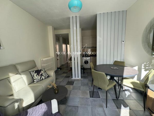 Immeuble Art Déco- charmant 2 pièces