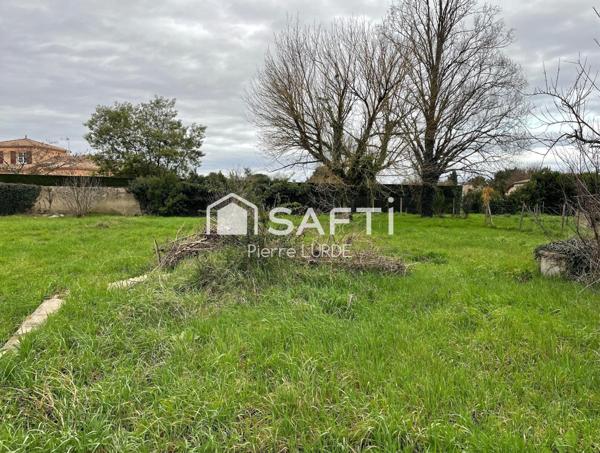 Terrain constructible de 1000 m2 à viabiliser