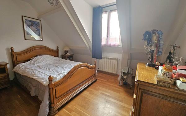 Maison à vendre    6 pièces •  Corbeil-Essonnes