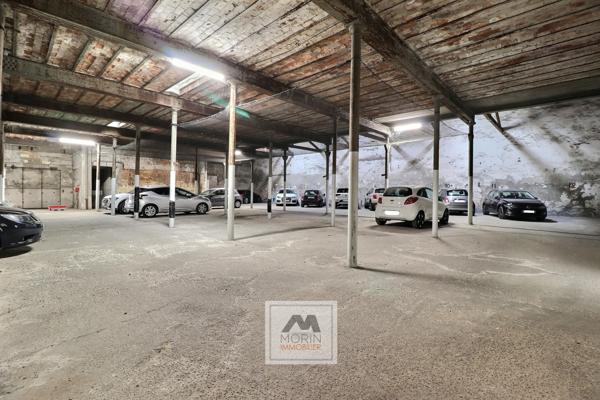 BORDEAUX CENTRE CHARTRONS – à vendre ensemble immobilier de 1 800 m2 - Parcelle de 1 500 m2