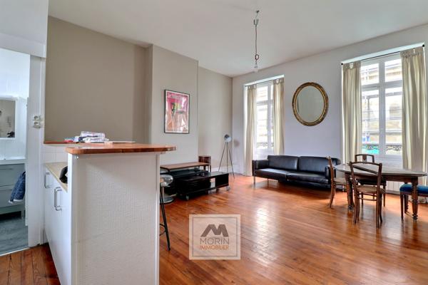 BORDEAUX CENTRE CHARTRONS – à vendre ensemble immobilier de 1 800 m2 - Parcelle de 1 500 m2