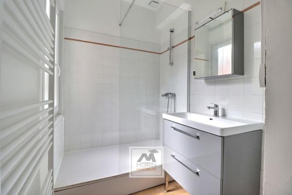 BORDEAUX CENTRE CHARTRONS – à vendre ensemble immobilier de 1 800 m2 - Parcelle de 1 500 m2