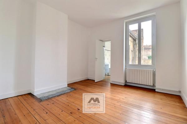BORDEAUX CENTRE CHARTRONS – à vendre ensemble immobilier de 1 800 m2 - Parcelle de 1 500 m2