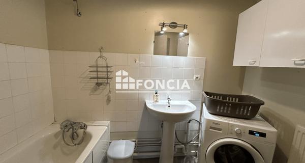 Location Appartement 3 pièces 79.43 m² - Condrieu 69420