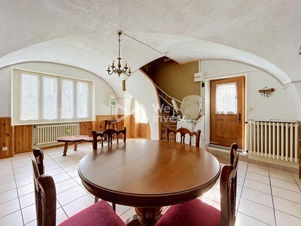 Maison de ville de type 4 de 100 m2.