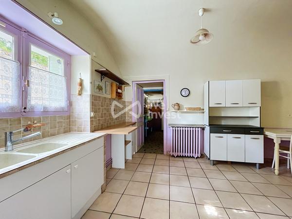 Maison de ville de type 4 de 100 m2.
