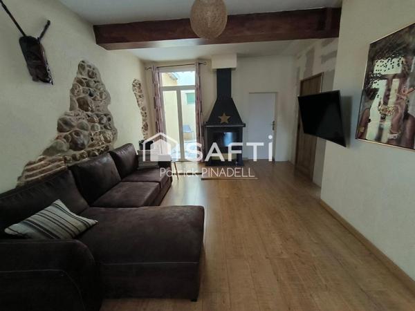 Maison d'habitation 3 faces, 4 chambres, garage, patio