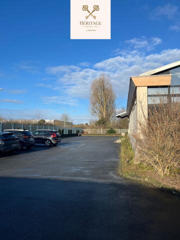 Tourcoing (59200) Entrepôt d'activité à vendre avec atelier, hangar et bureaux - prix de vente HT