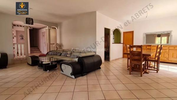 Vente Maison 6 pièces 149 m2 à La Tour-du-Pin