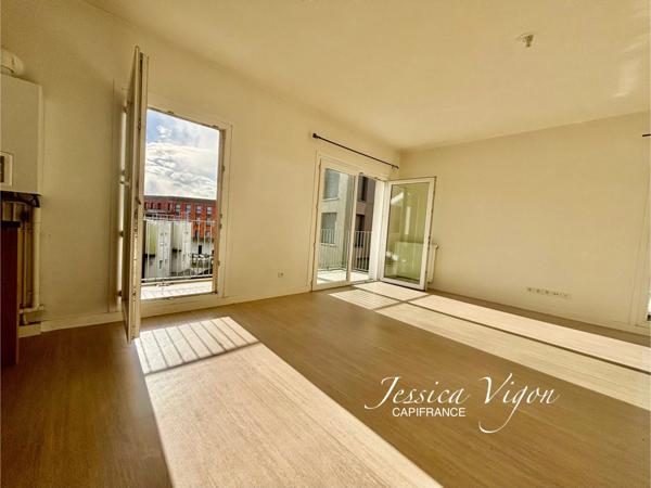 APPARTEMENT T3 – 64,02 m² CARREZ – GRAND BALCON PLEIN SUD – RÉSIDENCE RÉCENTE & SÉCURISÉE – PARKING PRIVÉ EN GARAGE FERMÉ