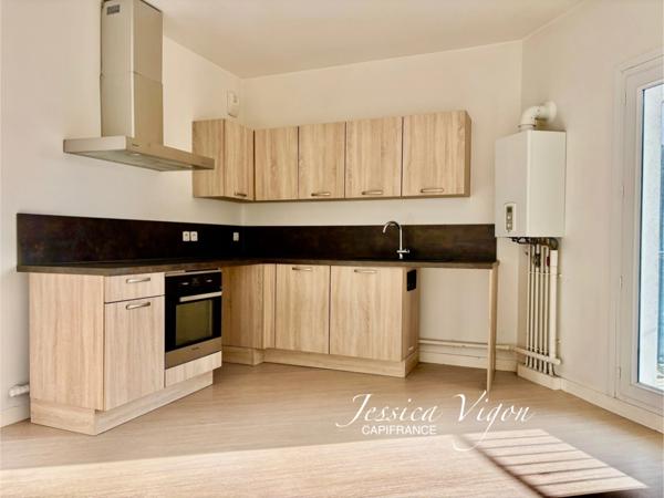 APPARTEMENT T3 – 64,02 m² CARREZ – GRAND BALCON PLEIN SUD – RÉSIDENCE RÉCENTE & SÉCURISÉE – PARKING PRIVÉ EN GARAGE FERMÉ